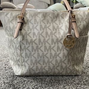 Michael Kors shoulder bag